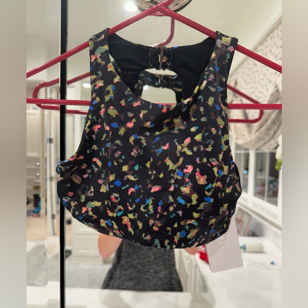NWT Athleta bikini top or could be used as a sports bra.